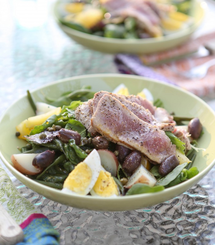 finished nicoise salad both bowls