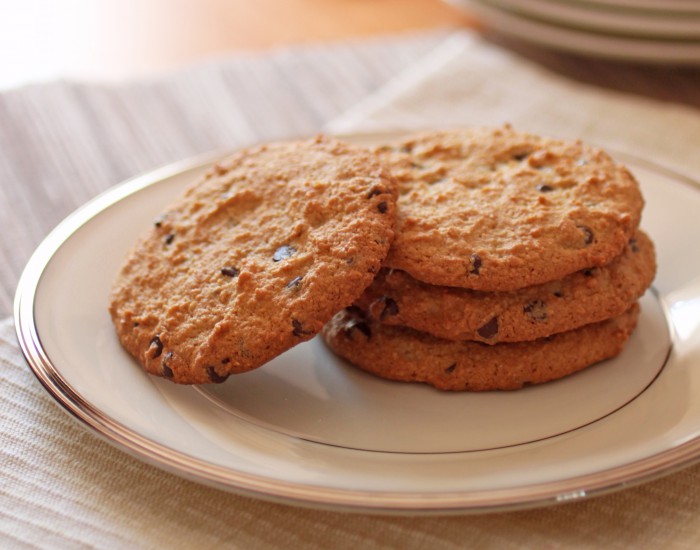 paleo chocolate chip cookies