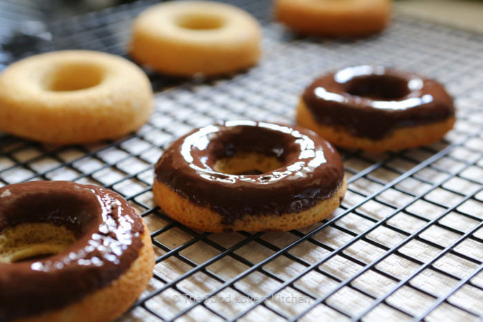 paleo glazed and chocolate donuts