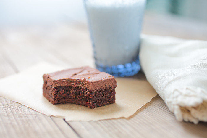 paleo-friendly brownies