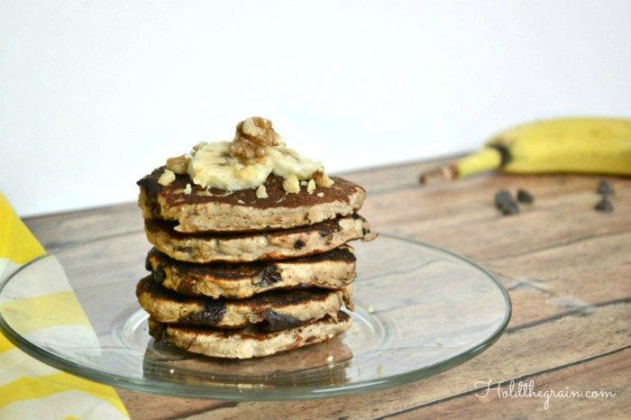 Paleo banana nut pancakes