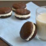 Paleo oreo cream pies