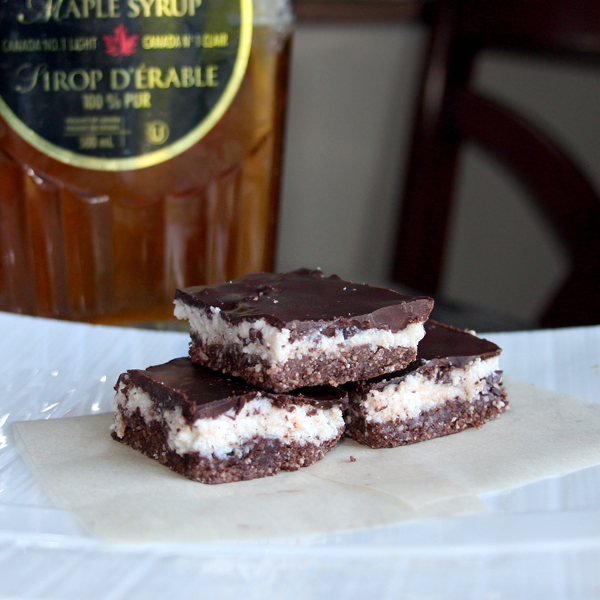 Vegan No Bake Nanaimo Bars Primal Palate Paleo Recipes 