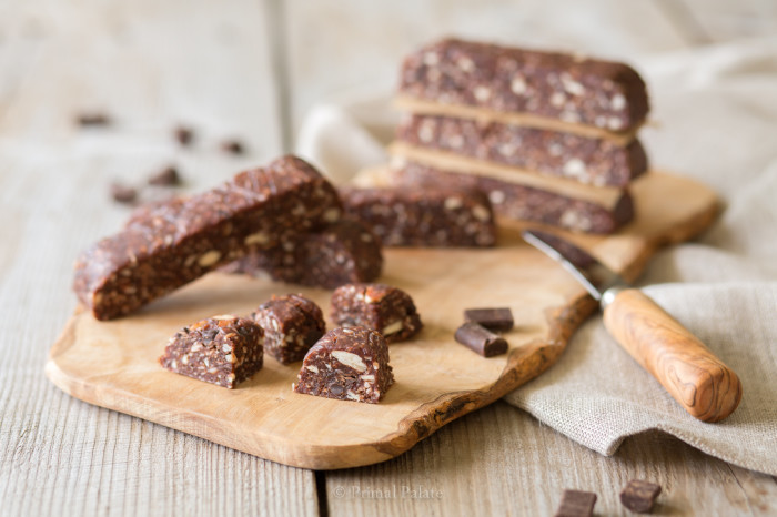 paleo chocolate choc chip fruit and nut bars-1