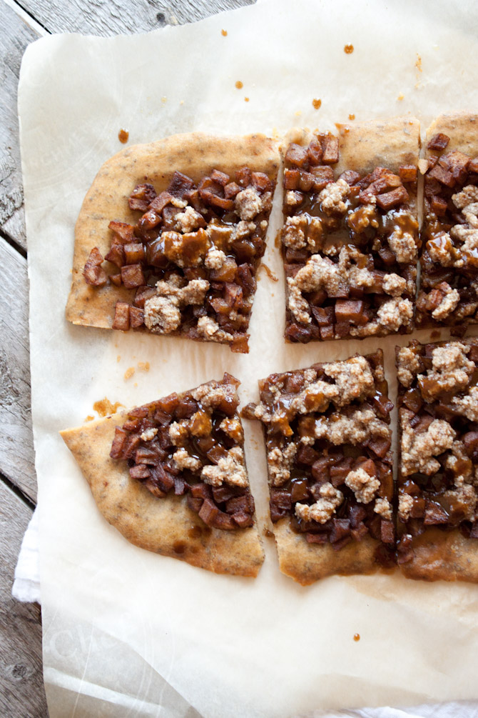 Paleo Apple Streusel Flatbread