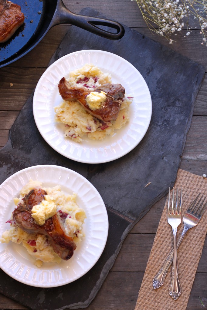 Lamb chops and mashed potatoes