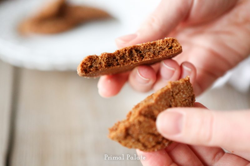 Paleo Gingersnaps | Grain-free Christmas Cookies-11