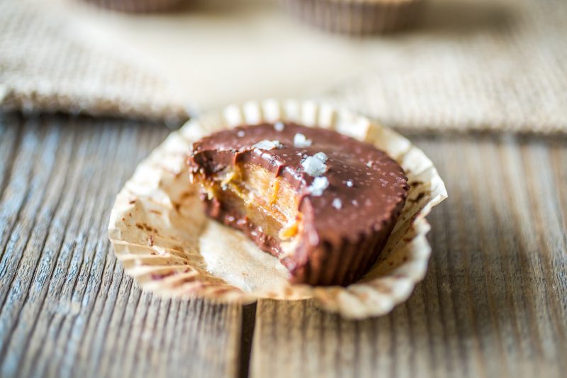 Paleo Salted Caramel Cups-7