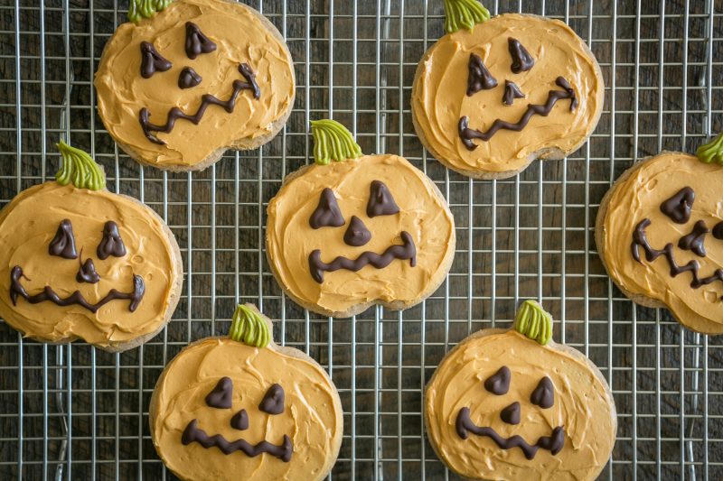 paleo-pumpkin-sugar-cooies-17