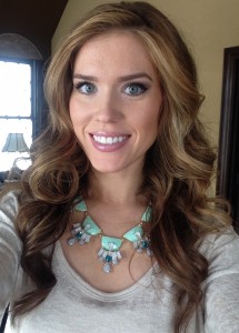 Head Shot:beautifullypaleo